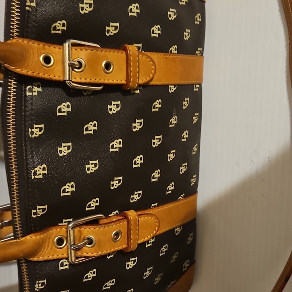 Vintage Dooney & Bourke Black Monogram Canvas Boston Bag - Picture 3 of 12